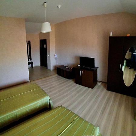 La Salcii Motel Кълъраш Екстериор снимка